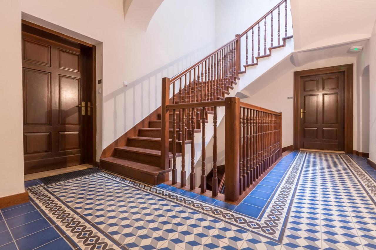 Cadena Gallery Apartments Matejko Cracovie Extérieur photo